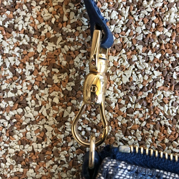 SOLD—Authentic Dior saddle bag—excellent condition - Picture 4 of 7
